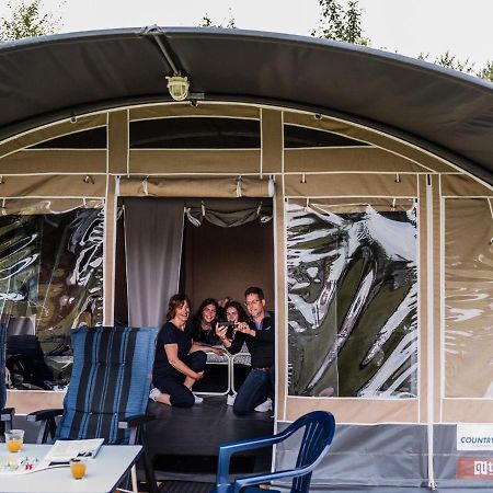 Nice Tent Lodge On A Campsite, Bordering The Forest, Luxembourg At 27 Km Medernach Extérieur photo